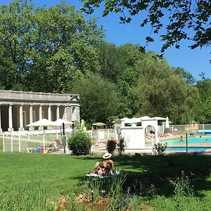 3* Camping 3 Etoiles - Piscine Chauffee - Vue Montagne